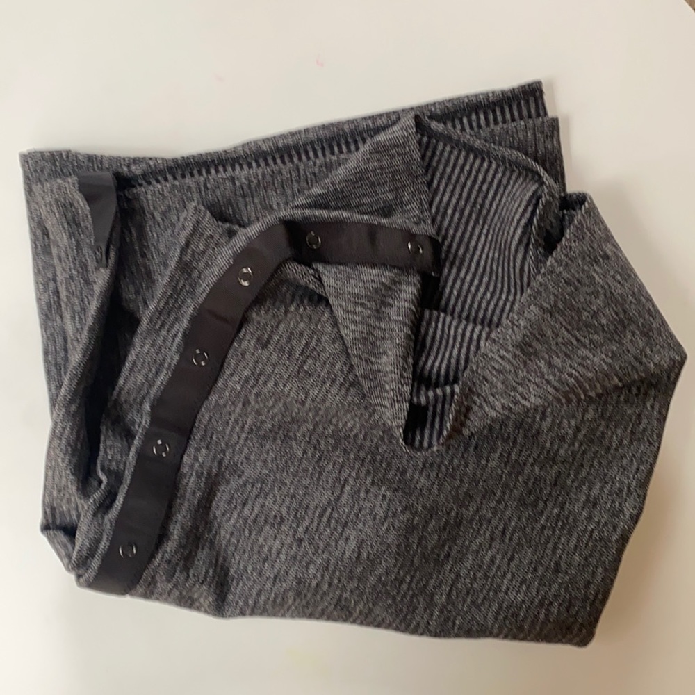 Lululemon scarf